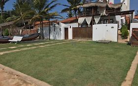 Apê Casa da Flor - Maceió, Camocim-CE - Flat Pé na Areia - Vista Mar